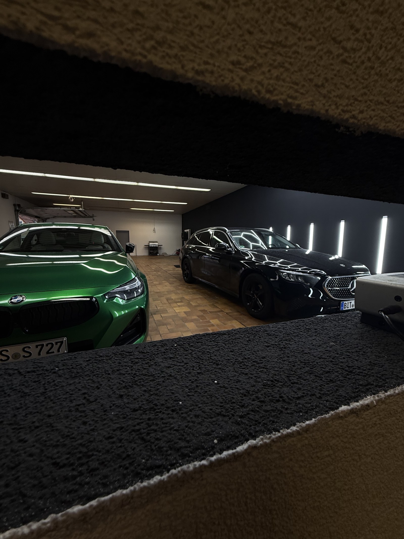 DShine Detailing Werkstatt in Eutingen im Gäu – Blick in die Halle